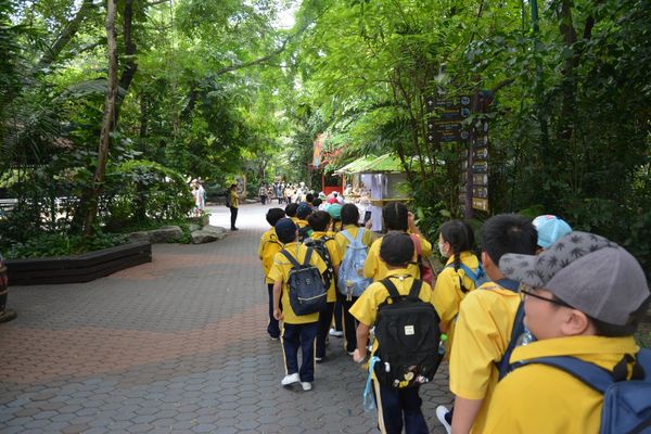 โรงเรียนปรีชานุศาสน์